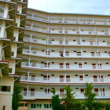 Baan Klang Condo Hotel HHQ Buitenkant foto