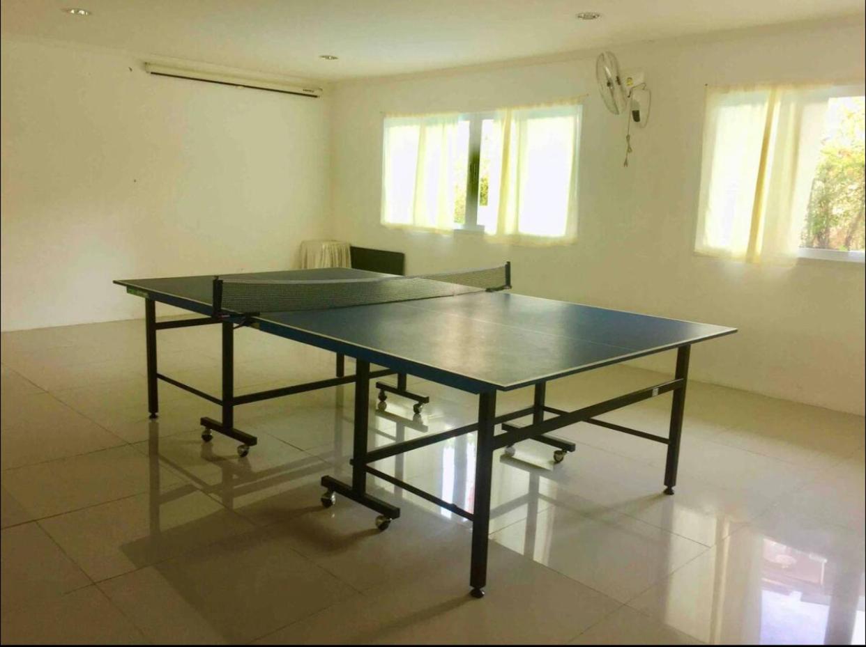 Baan Klang Condo Hotel HHQ Buitenkant foto