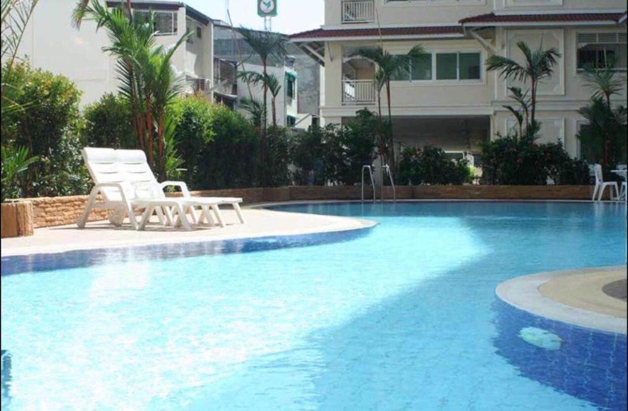 Baan Klang Condo Hotel HHQ Buitenkant foto