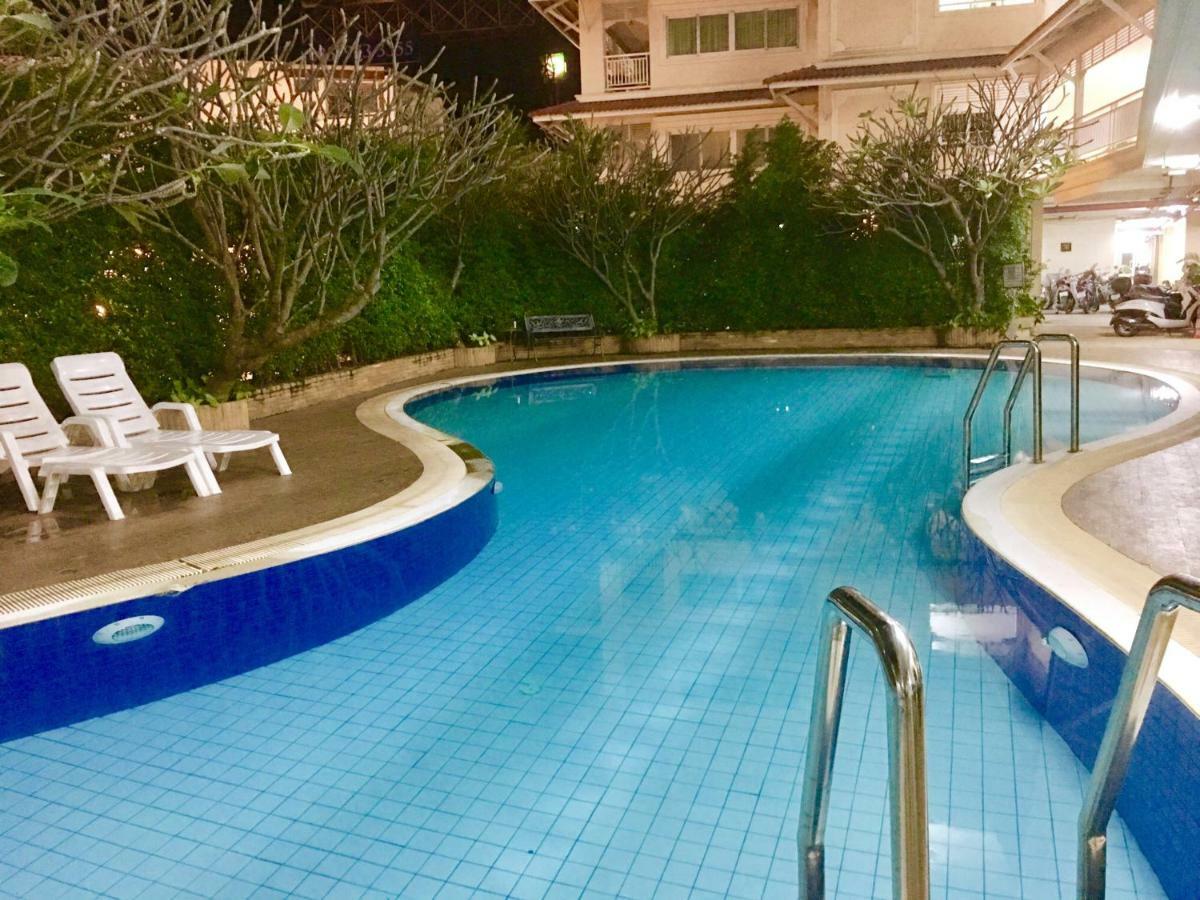 Baan Klang Condo Hotel HHQ Buitenkant foto