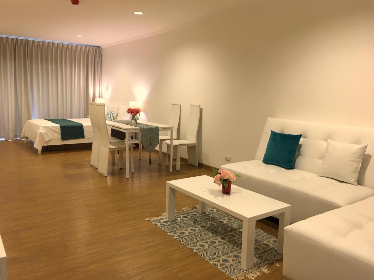 Baan Klang Condo Hotel HHQ Buitenkant foto